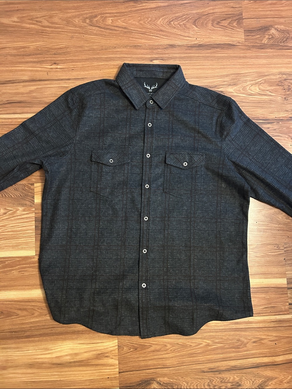 Men's Dark Charcoal Plaid Button-Down Shirt age of wisdom size large